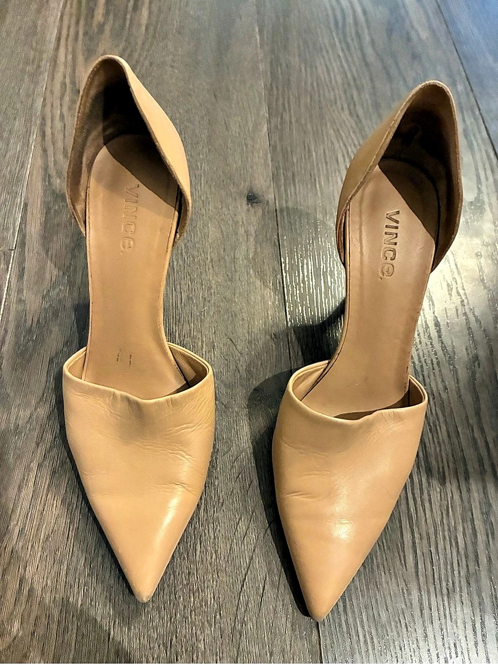 Vince Pointed Toe D'Orsay Heels nude leather US 8M